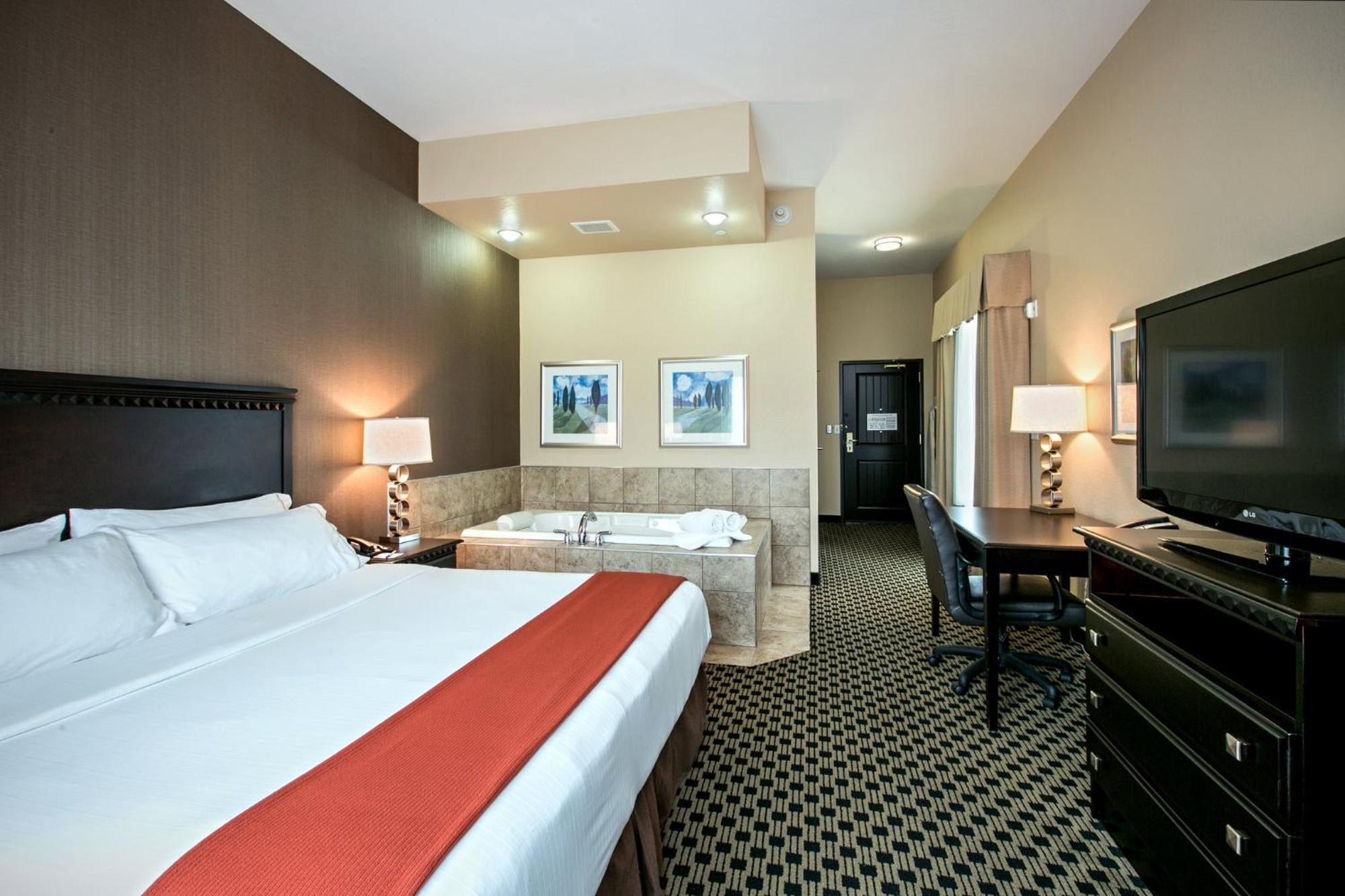 Holiday Inn Express & Suites - Green Bay East By Ihg Exterior foto