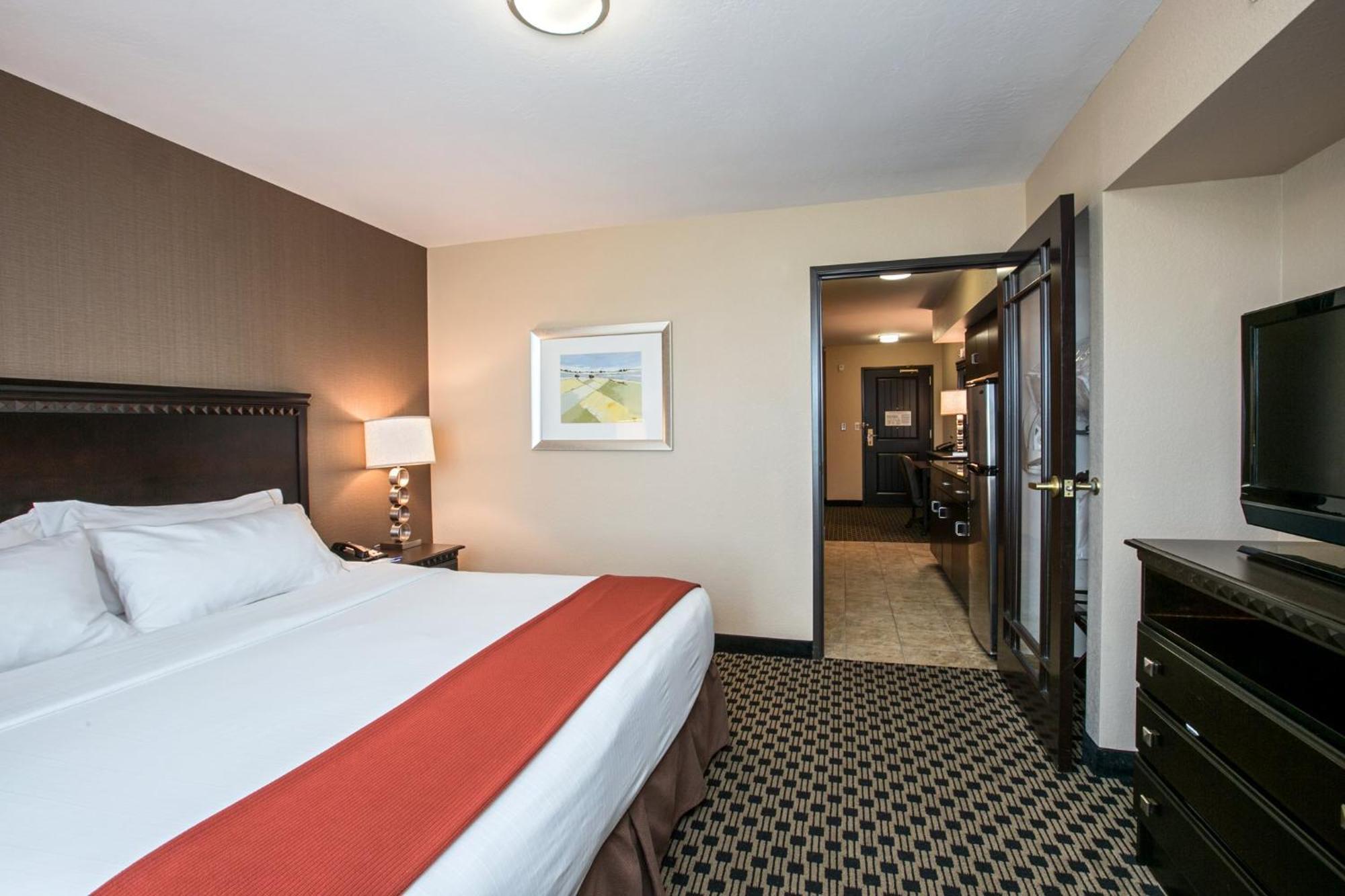 Holiday Inn Express & Suites - Green Bay East By Ihg Exterior foto