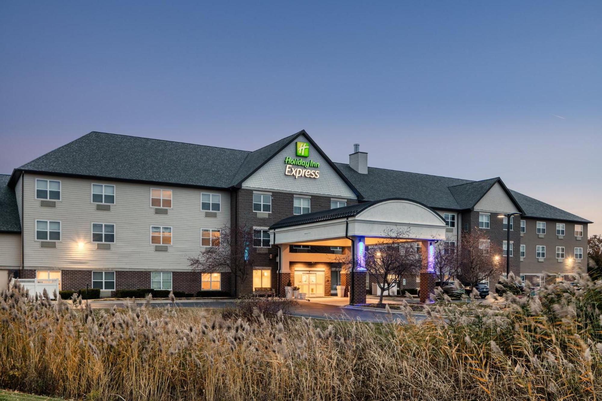 Holiday Inn Express & Suites - Green Bay East By Ihg Exterior foto
