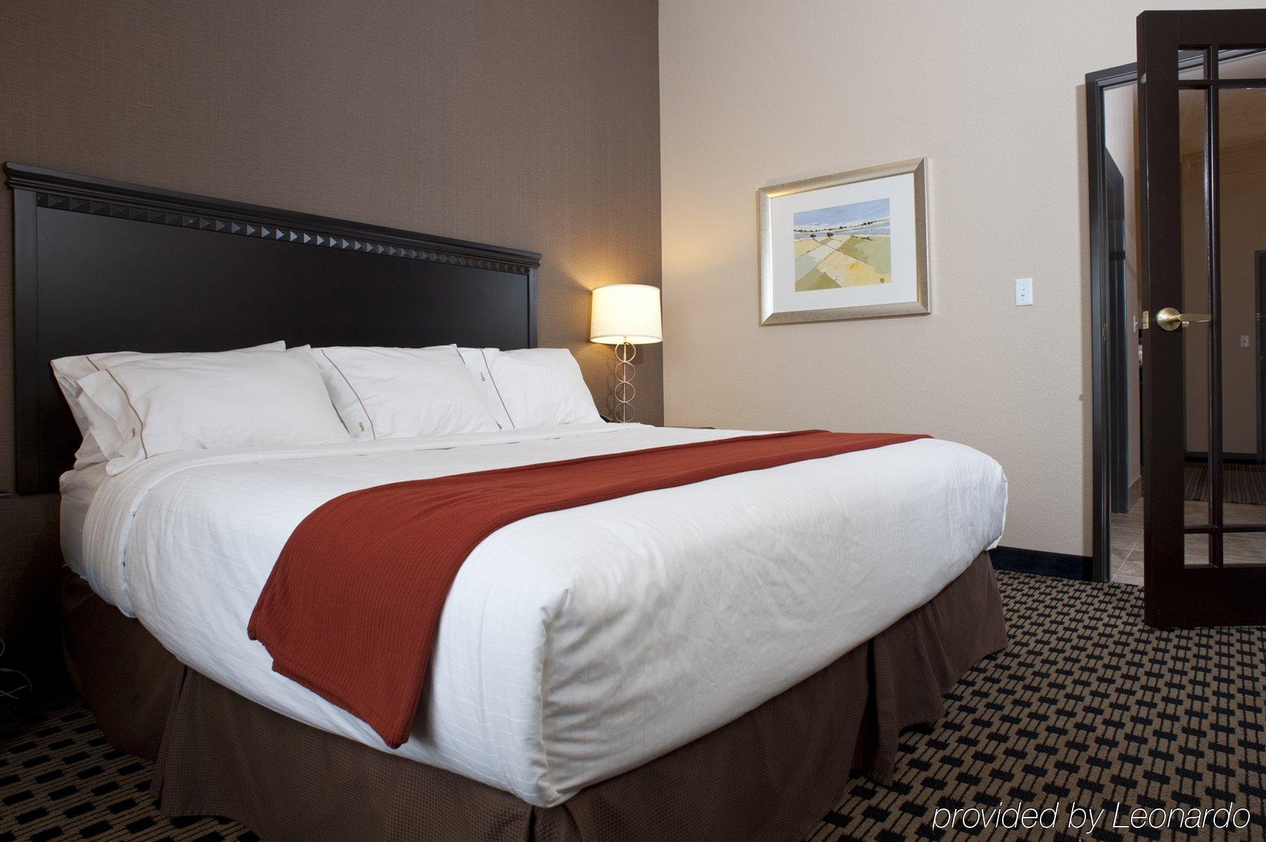 Holiday Inn Express & Suites - Green Bay East By Ihg Zimmer foto